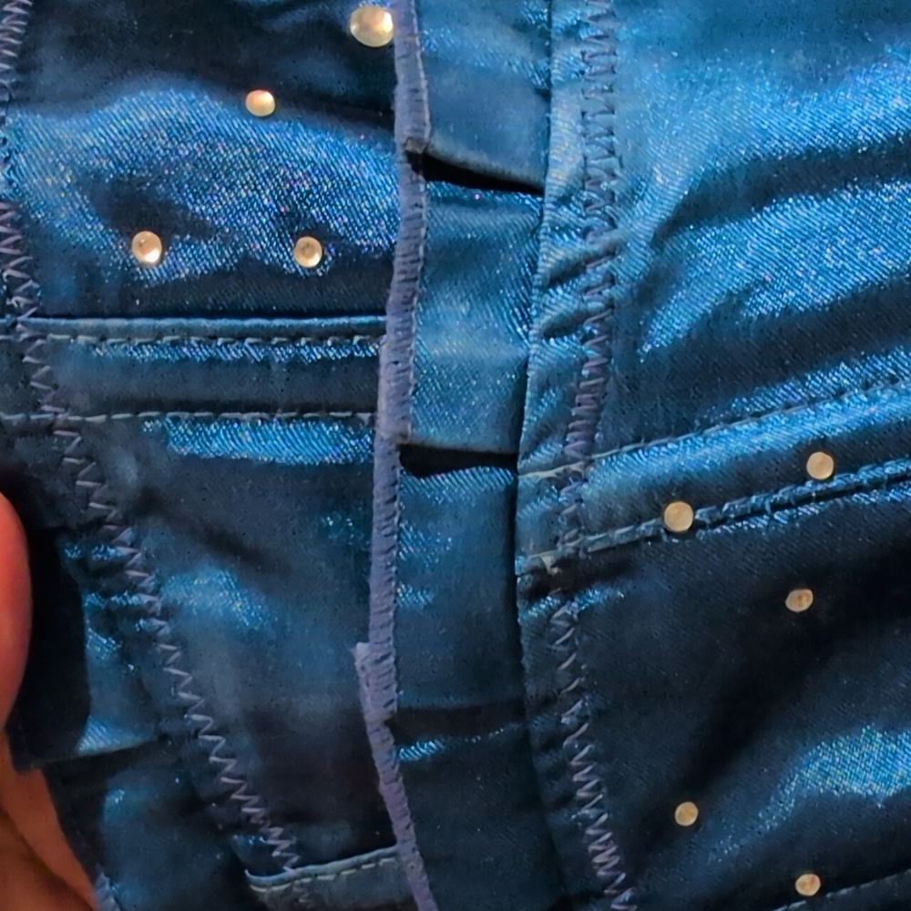 Corset - Picture 7 of 7